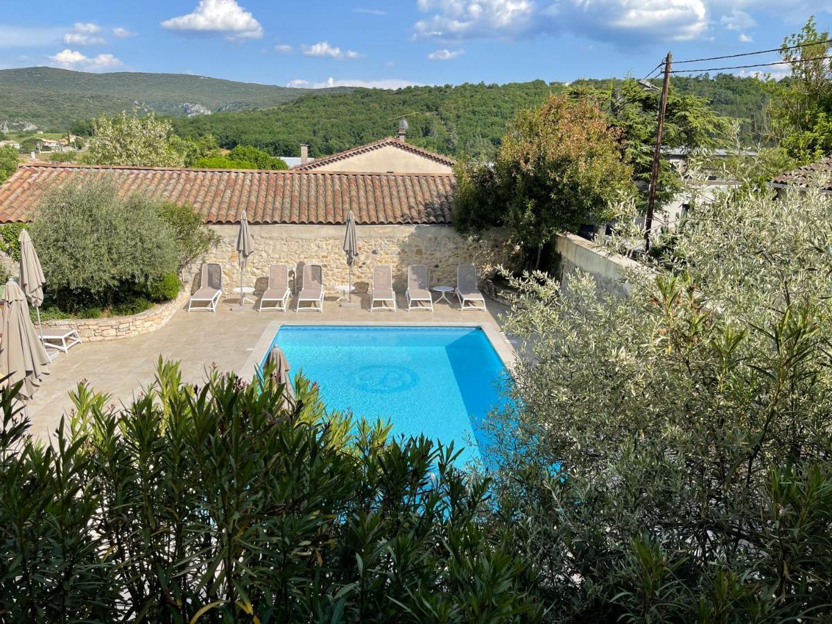 Hotel Berneron Vallon-Pont-dʼArc Eksteriør bilde